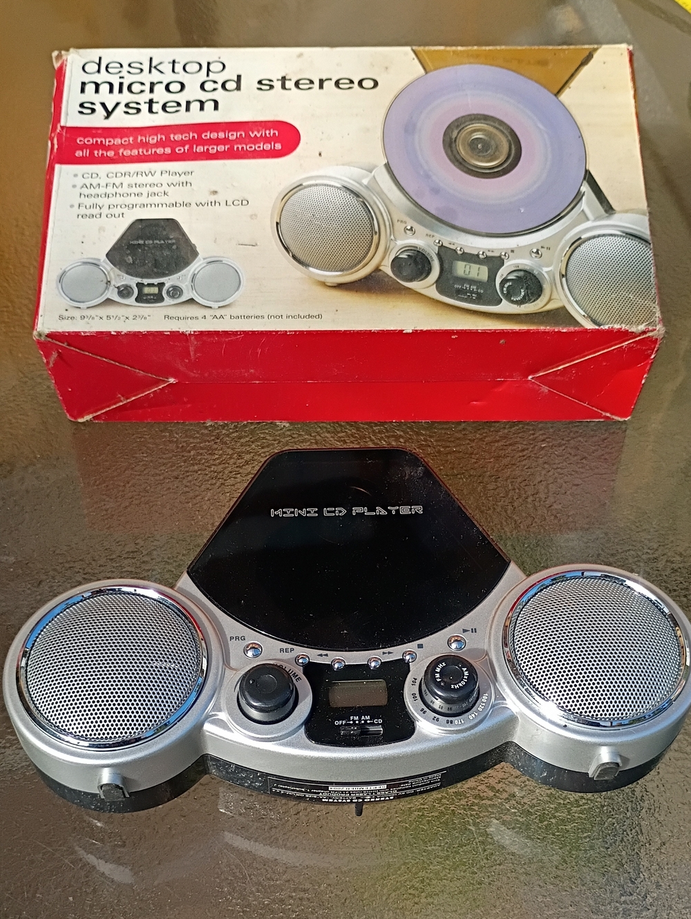 Mini CD Player Desktop Micro CD Stereo System - Silver